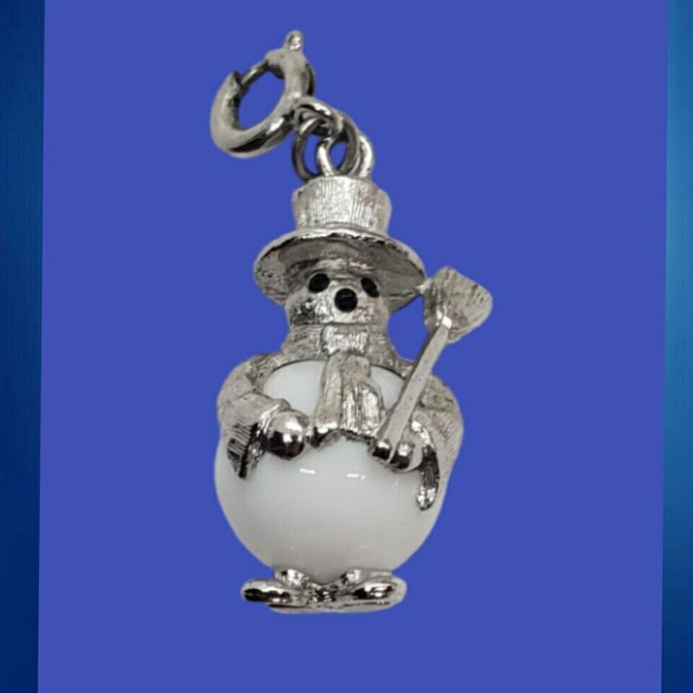 Vintage SNOWMAN Charm Pendant Christmas Holiday Gift Tie On Y2k Monet